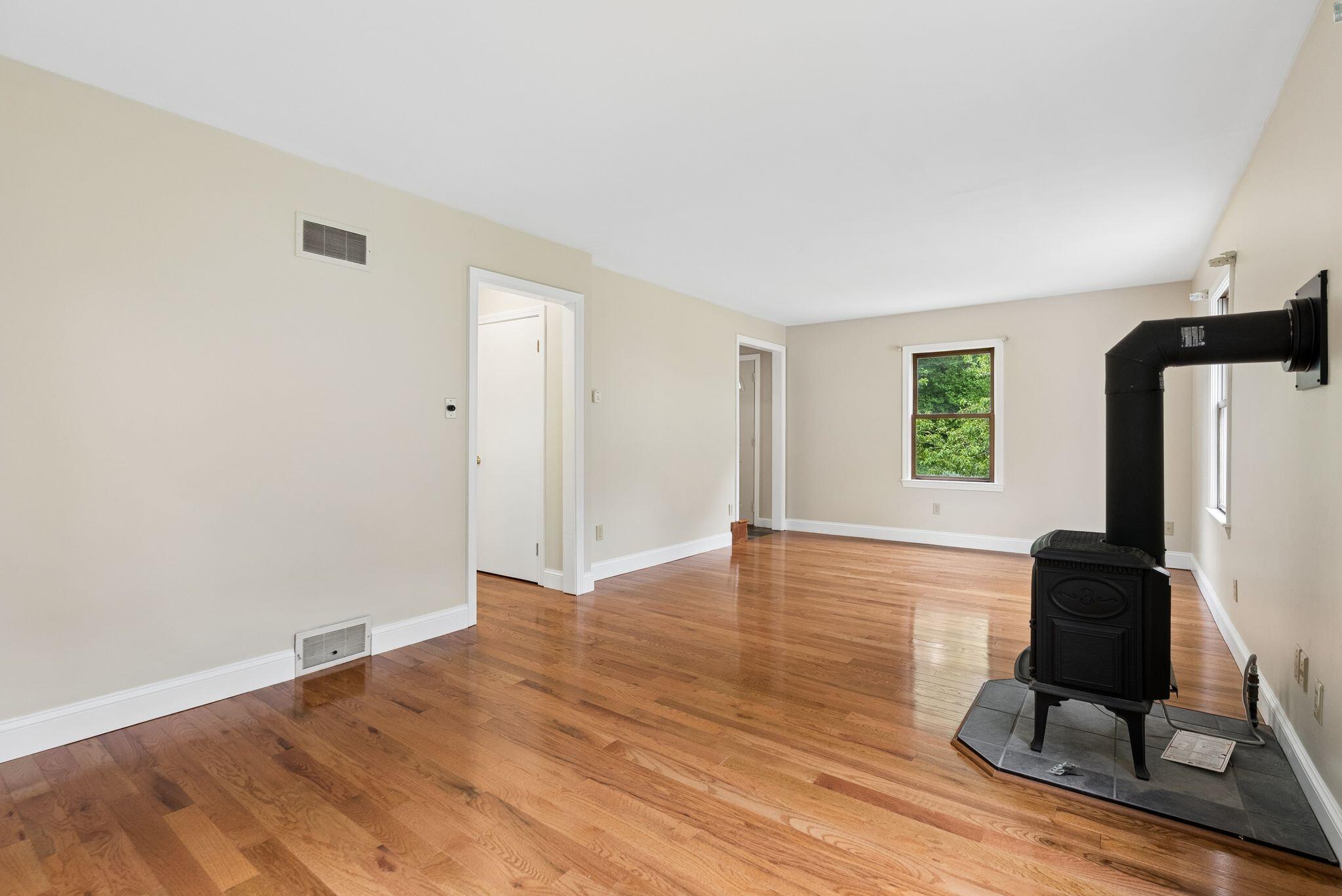 125 Boothby Avenue, South Portland, ME 04106 30_DSC00280
