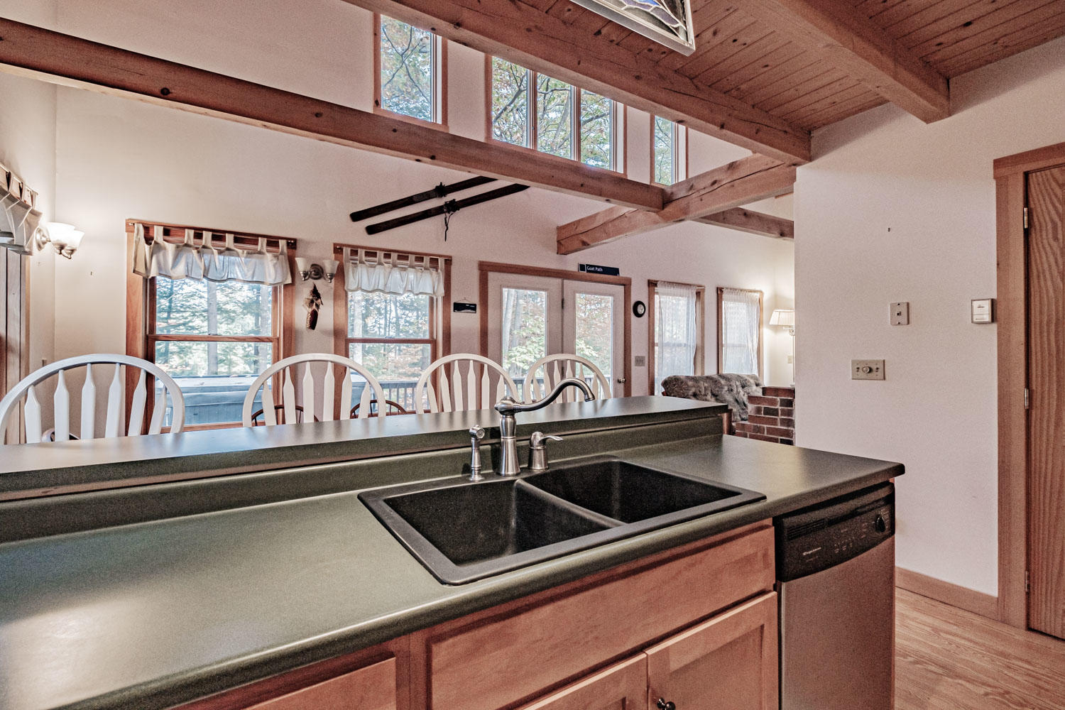 10 Oak Drive, Bethel, ME, 04217-3010