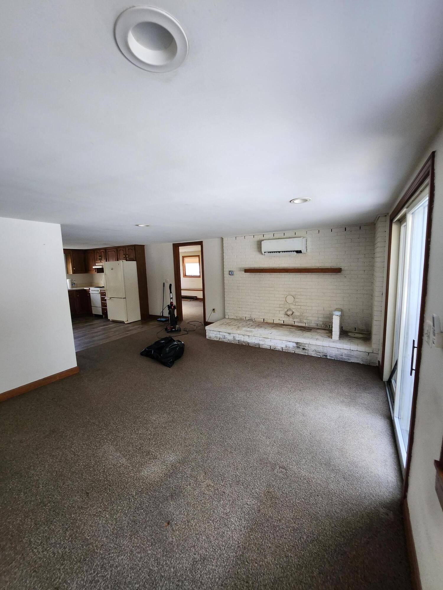 25 Falmouth Road, Falmouth, ME 04105 Unit 3