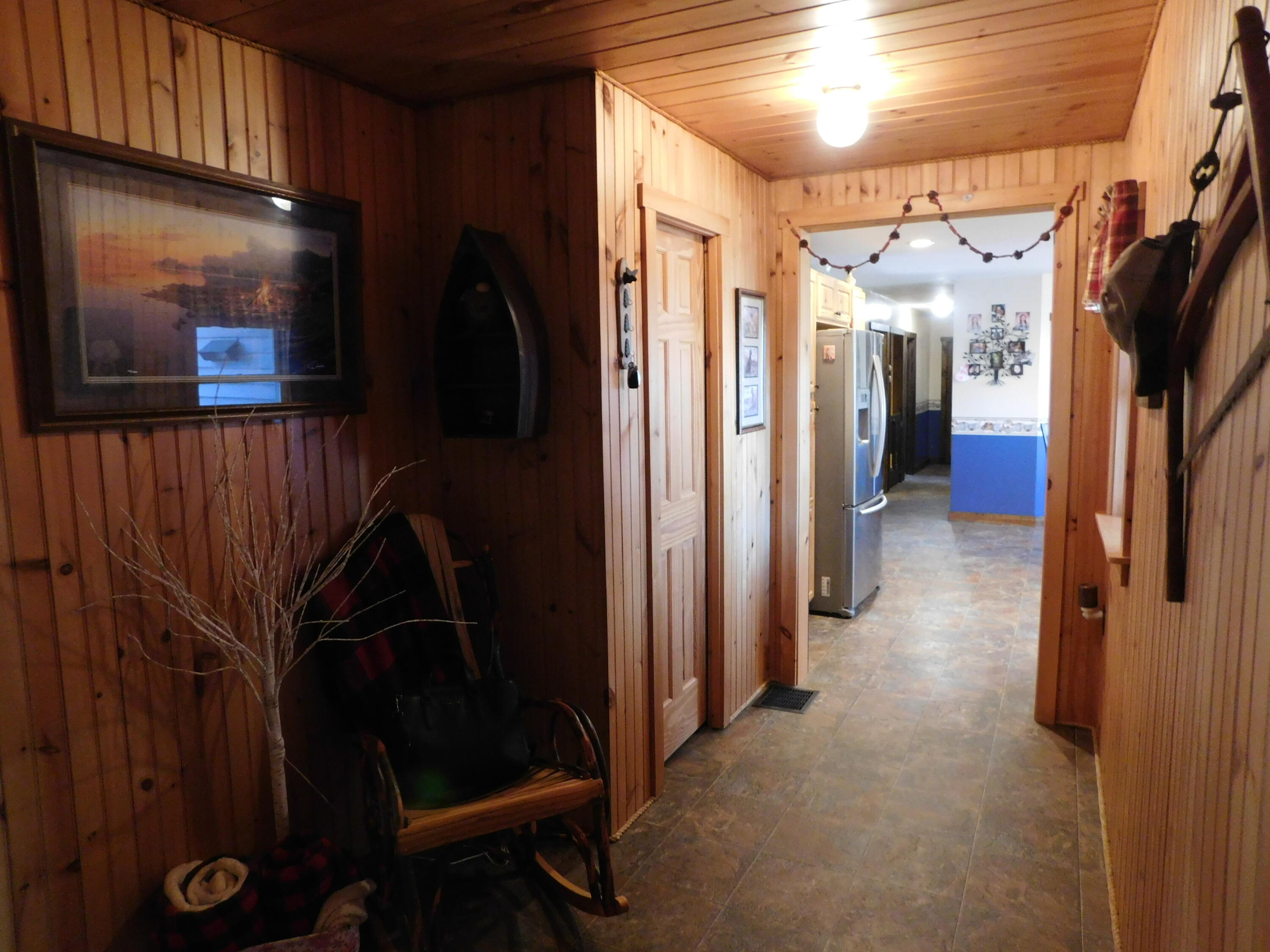 557 Enfield Road, Lincoln, ME, 04457