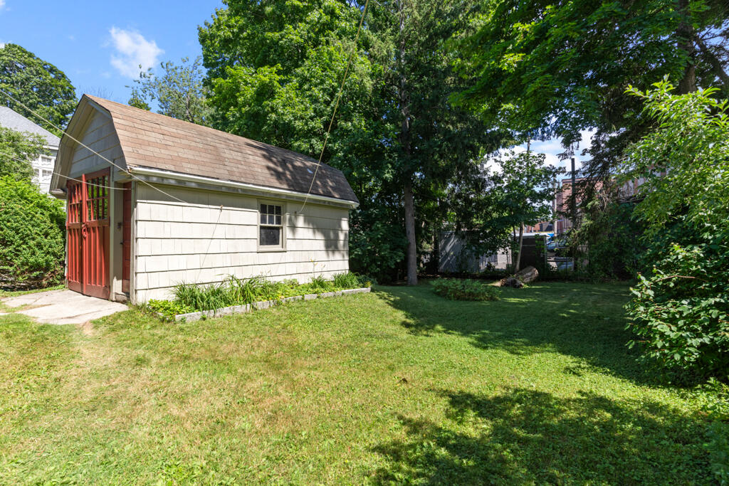 48 Belmont Street, Portland, ME 04101 DSC03044