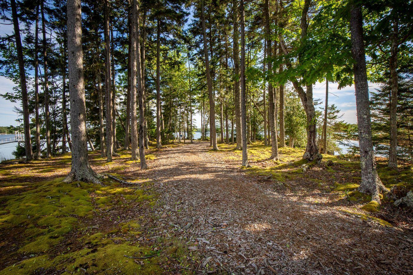 230 Keller Point Road, Islesboro, ME, 04848