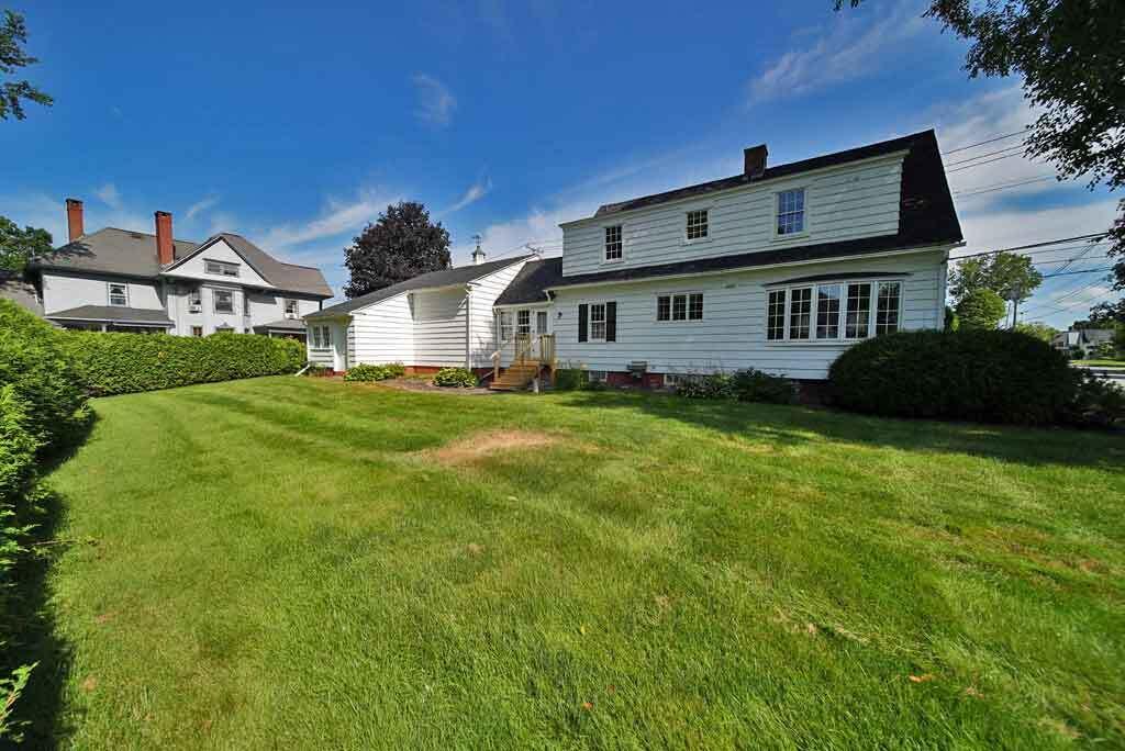 33 Pleasant Street, Houlton, ME, 04730
