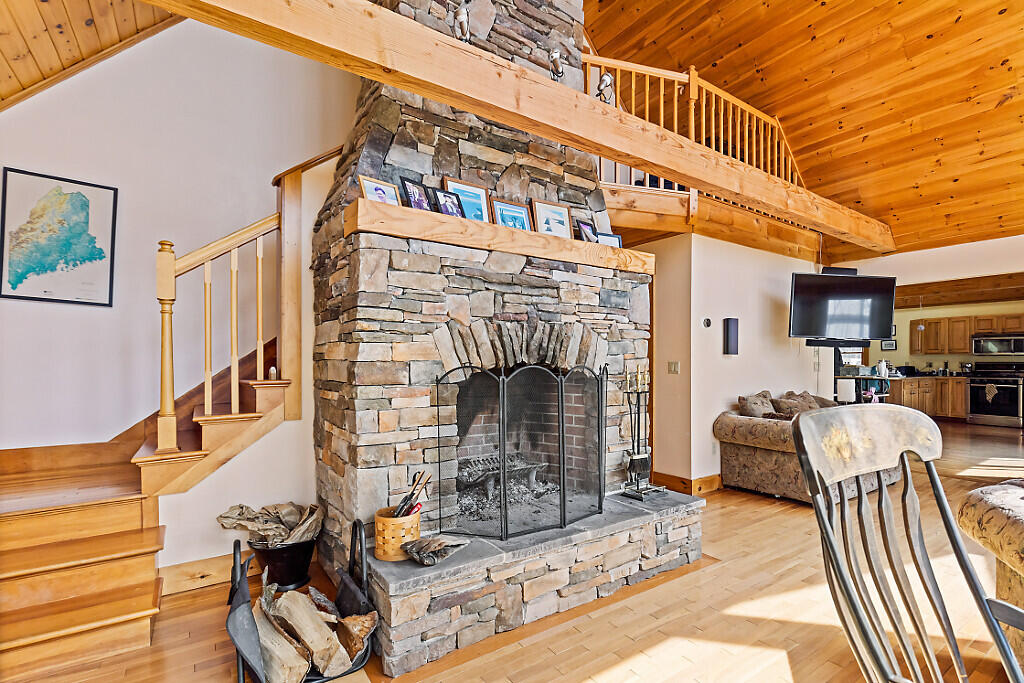 72 Jones Road, Vassalboro, ME, 04989