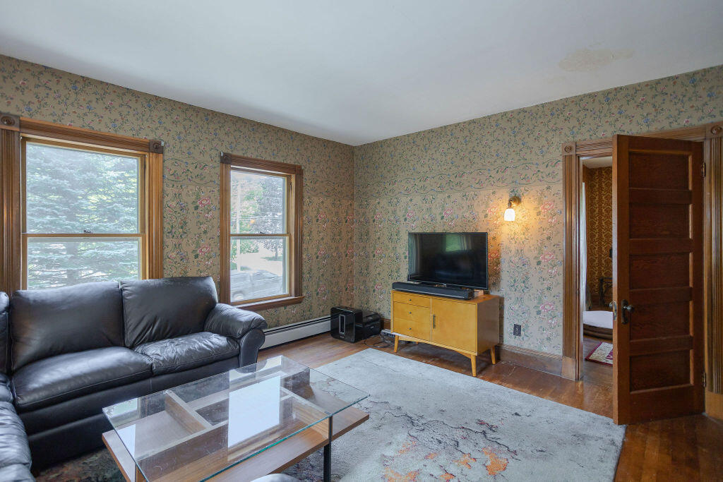 72 Main Street, Peru, ME, 04290