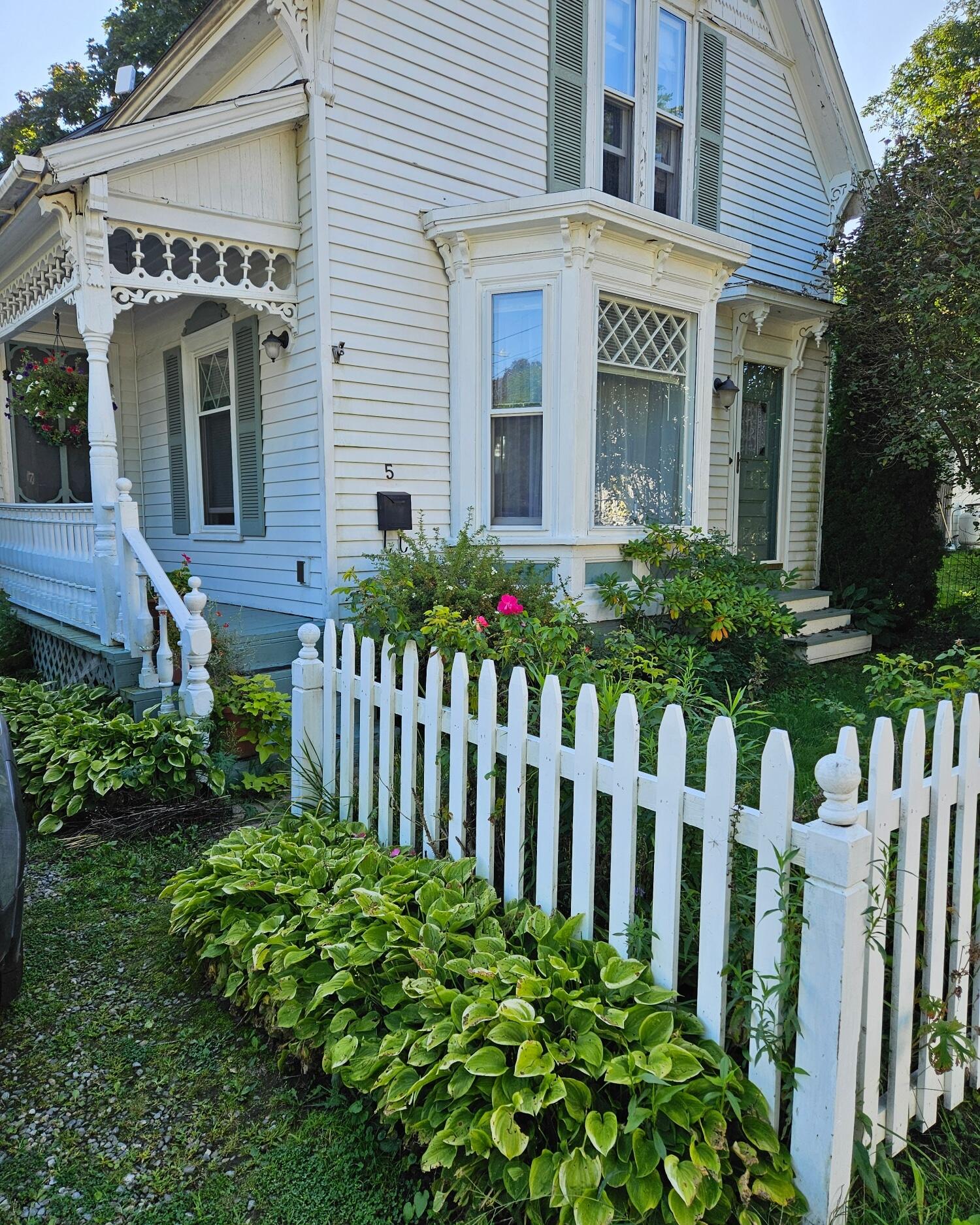 5 Purchase Street