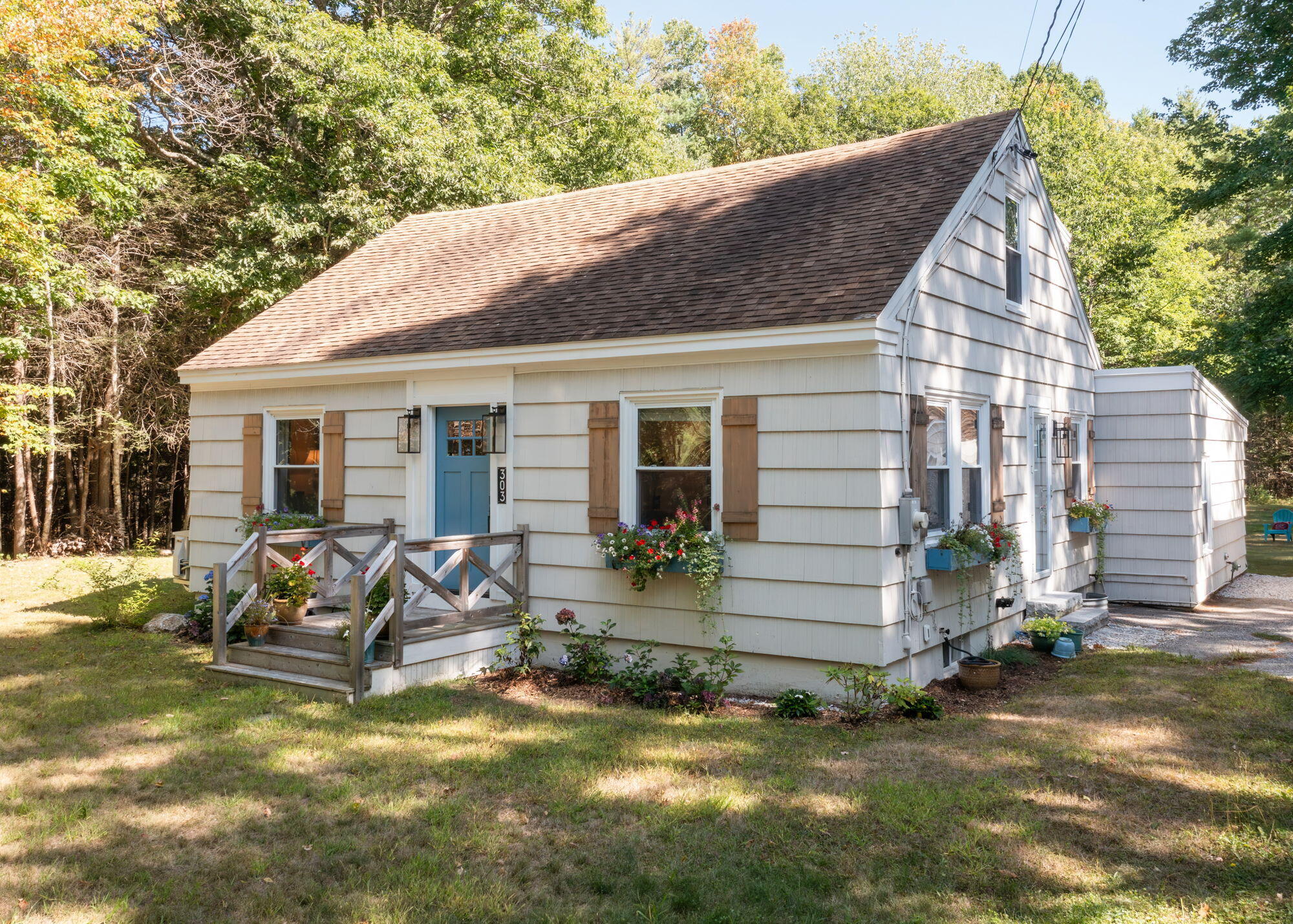 303 Middle Road, Falmouth, ME 04105 303 Middle Road