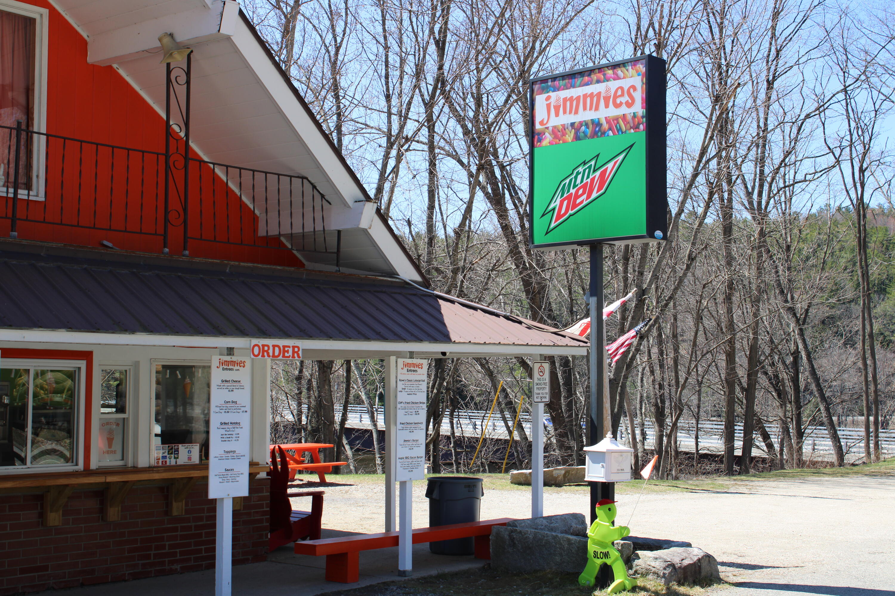 856 River Road, Mexico, ME, 04257