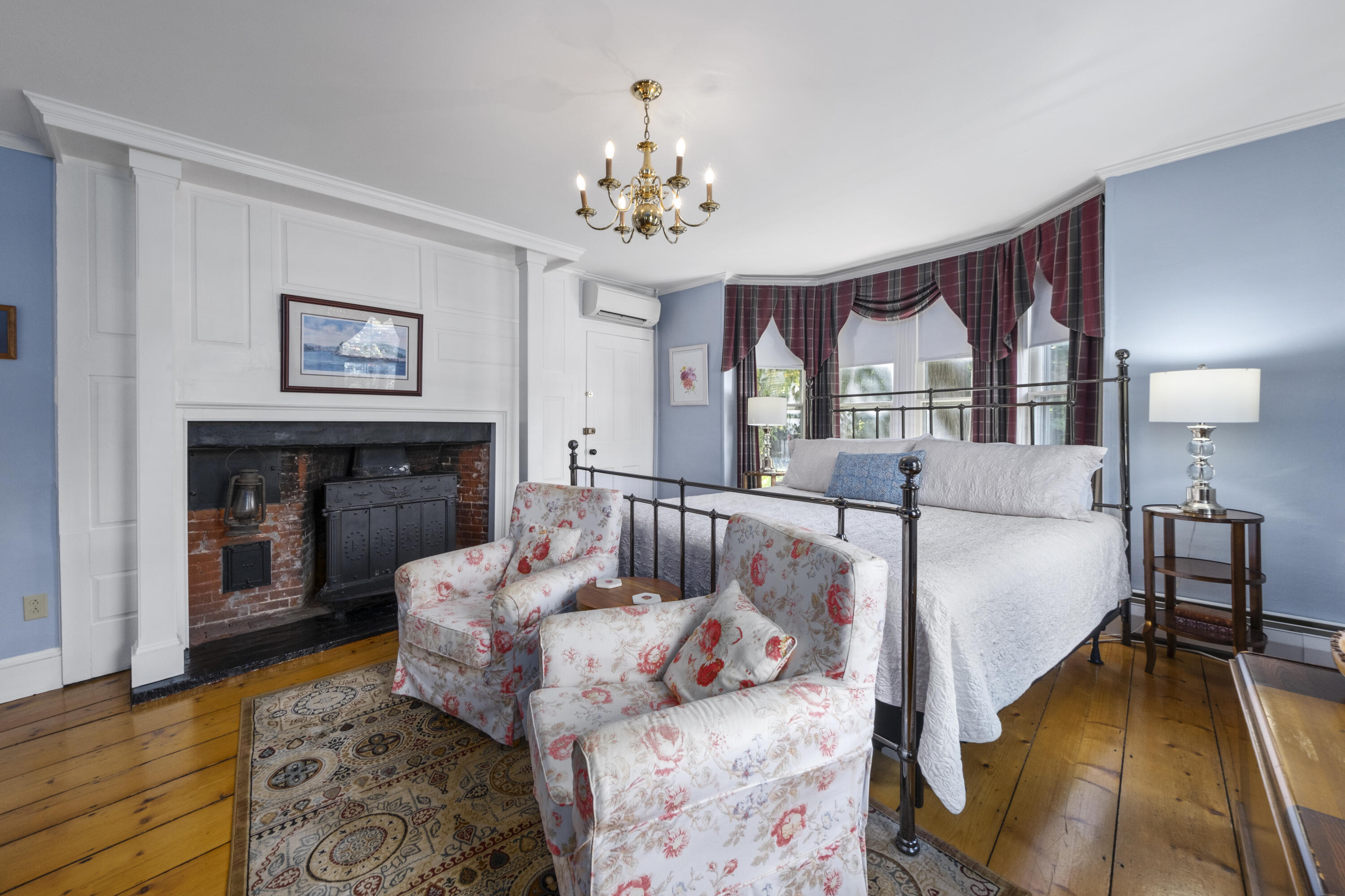 84 Elm Street, Camden, ME, 04843