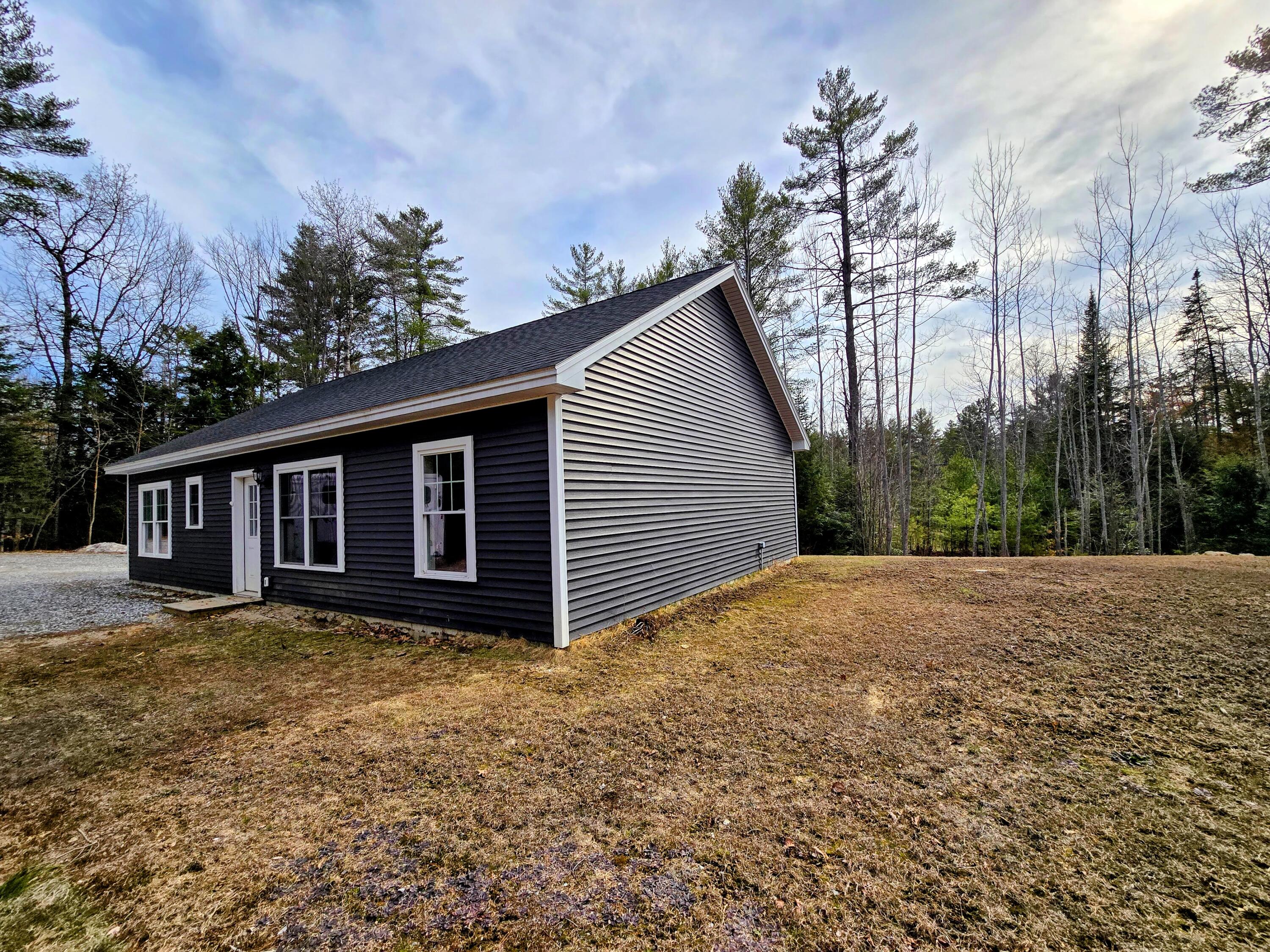 976 Park Street, Paris, ME, 04281