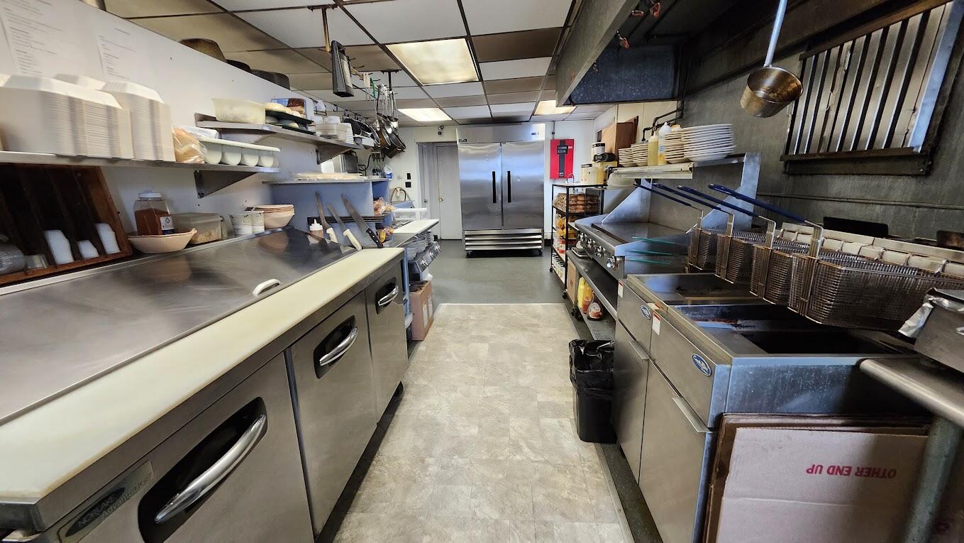 87 Main Street, Mars Hill, ME, 04758