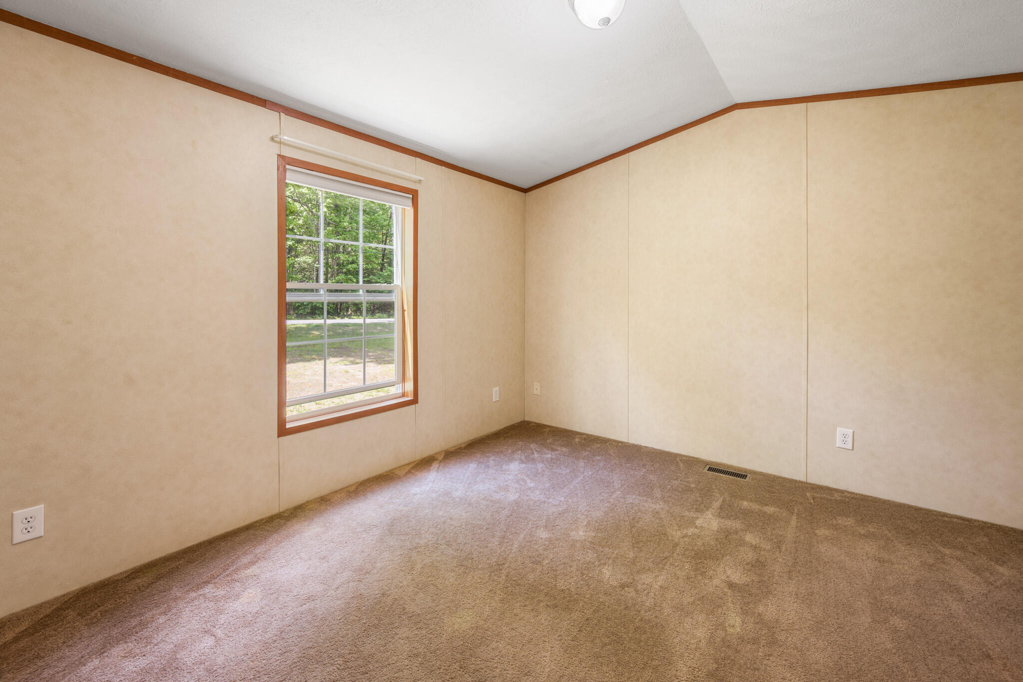 399 Tay Road, Kenduskeag, ME 04450 — photo 11