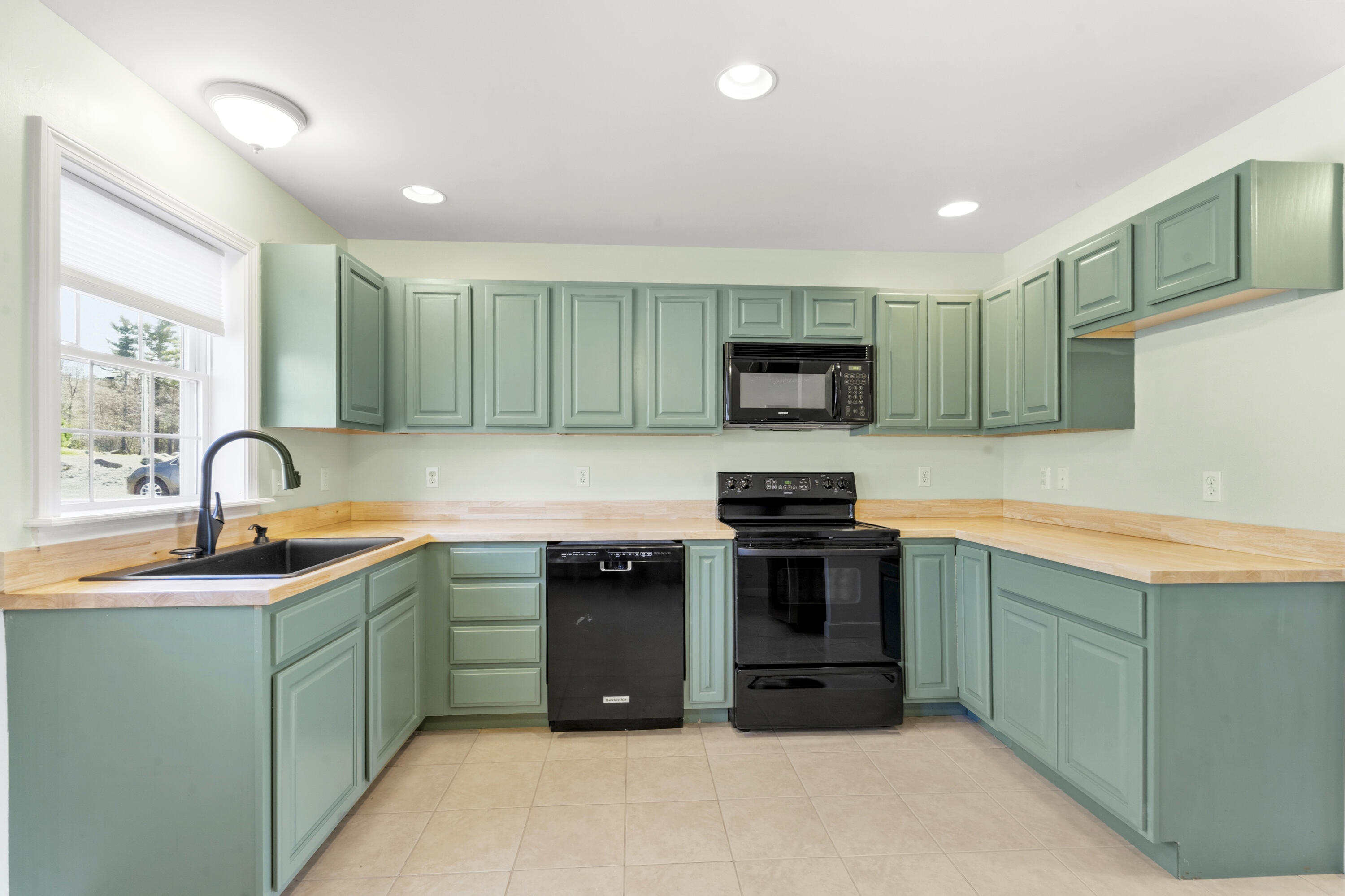 46 Cedar Drive, Warren, ME, 04864