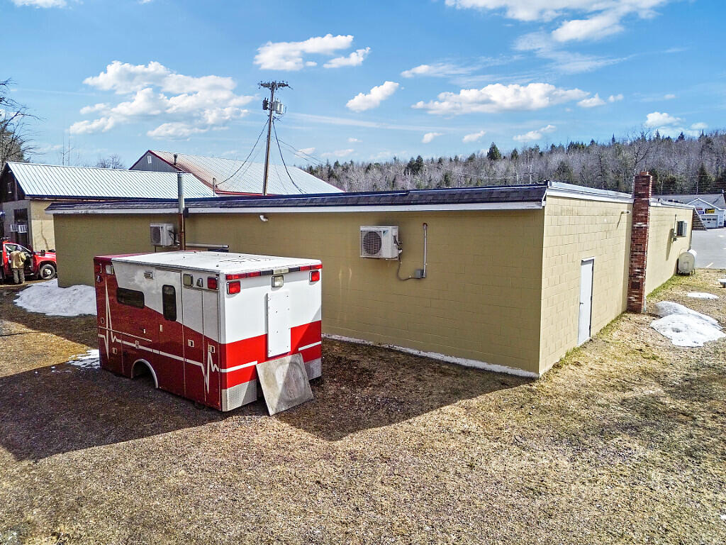 413 Wilton Road, Farmington, ME, 04938