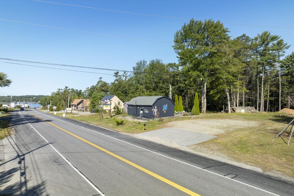 48 US Route 1, Edgecomb, ME, 04556