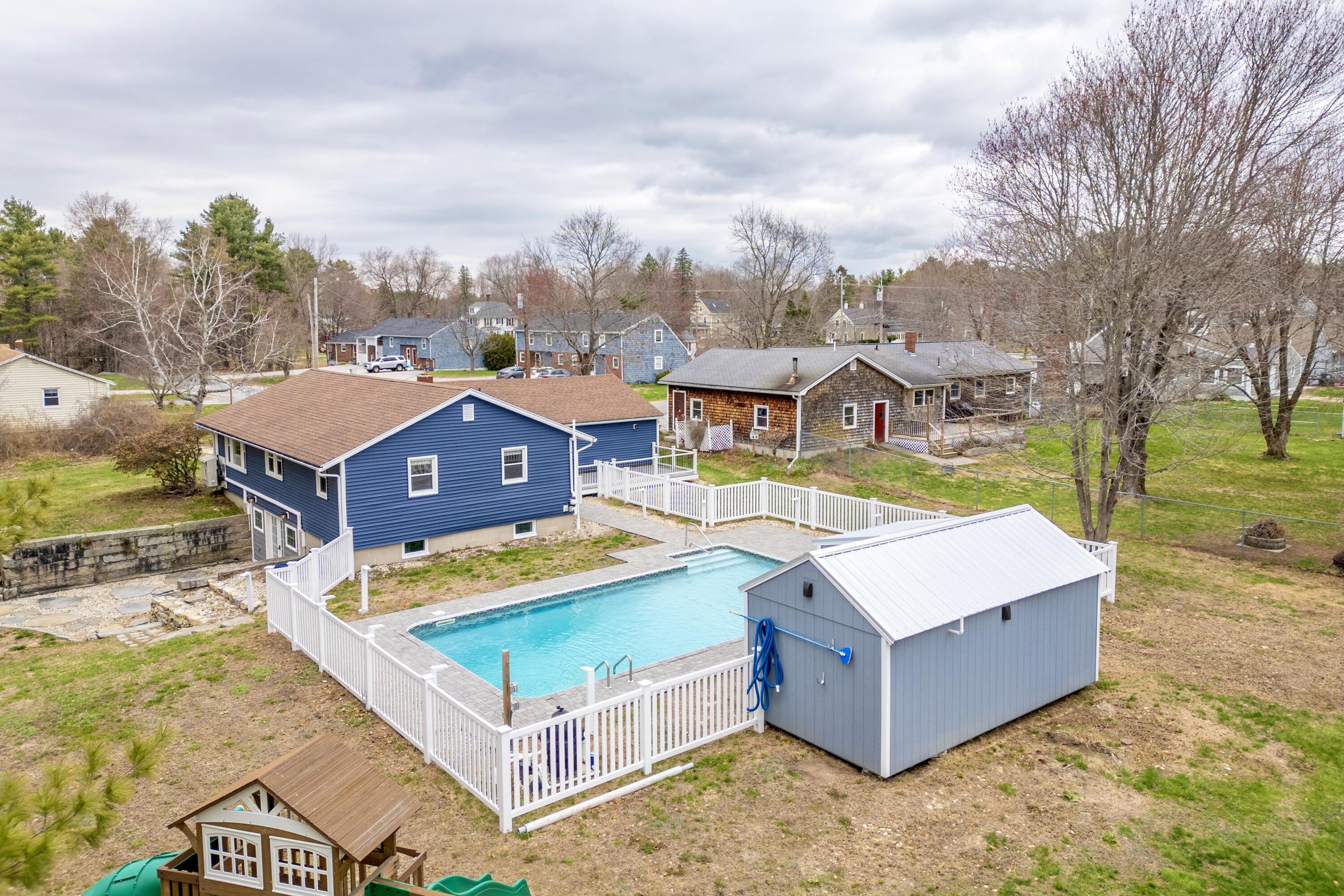 7 Sunset View Street, Gray, ME, 04039