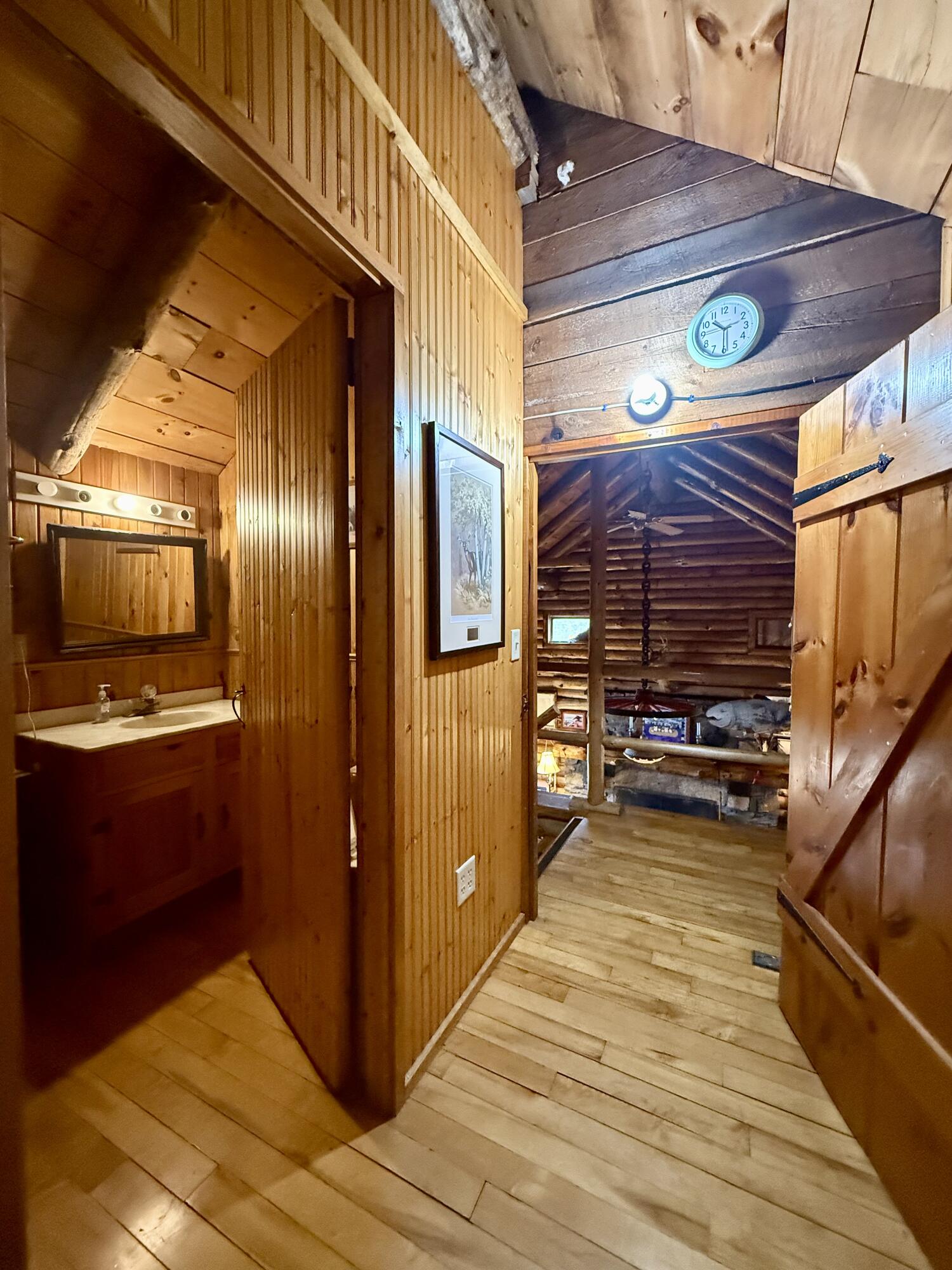 8 Cove Road, Grand Lake Stream Plt, ME, 04668