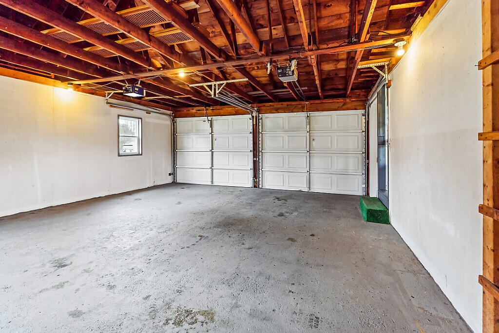 176 Fairfield Street, Oakland, ME, 04963