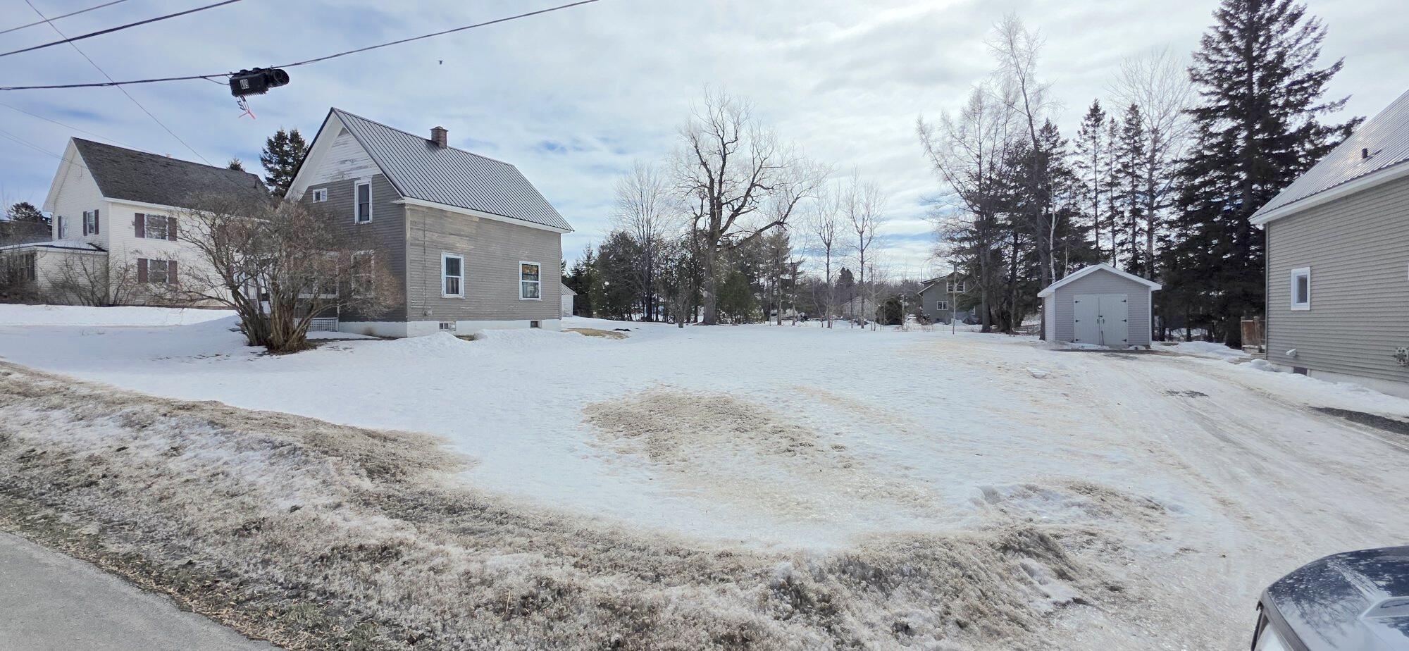 14 Pleasant Street, Presque Isle, ME, 04769