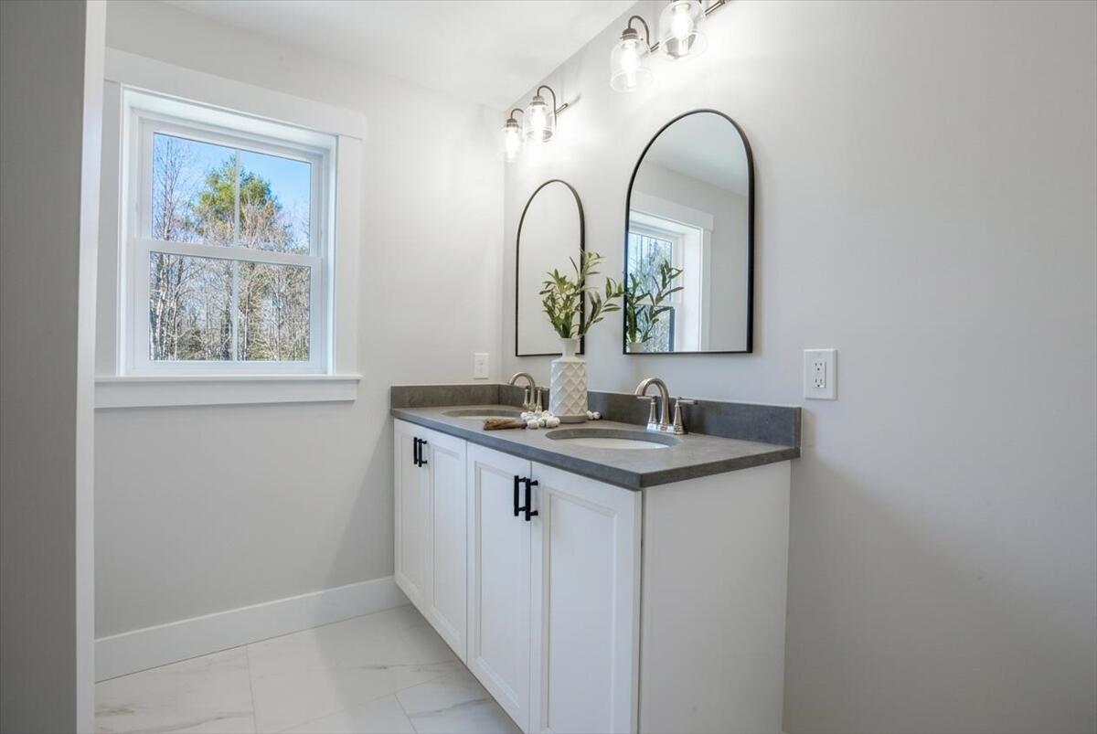 321 Pownal Road, Freeport, ME, 04032