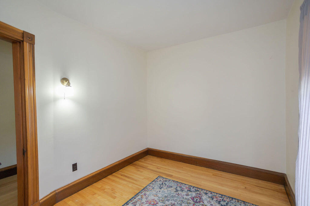 72 Main Street, Peru, ME, 04290