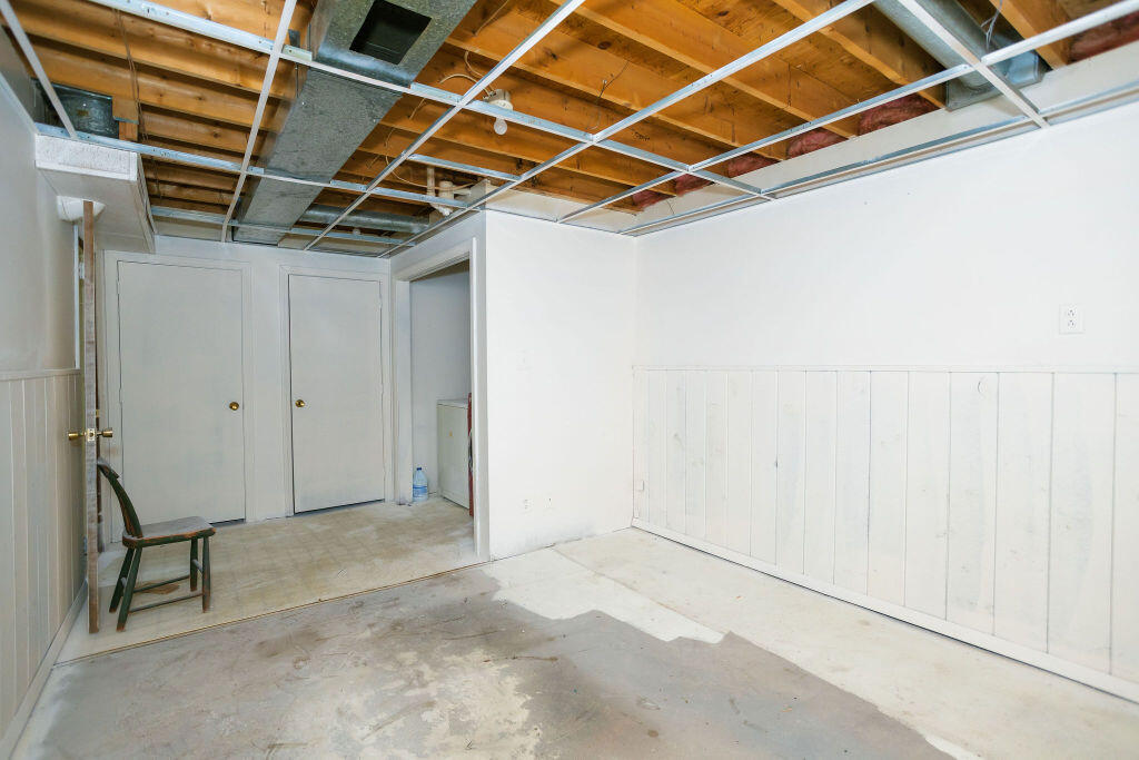 109 Sunny Hill Drive, Farmington, ME, 04938