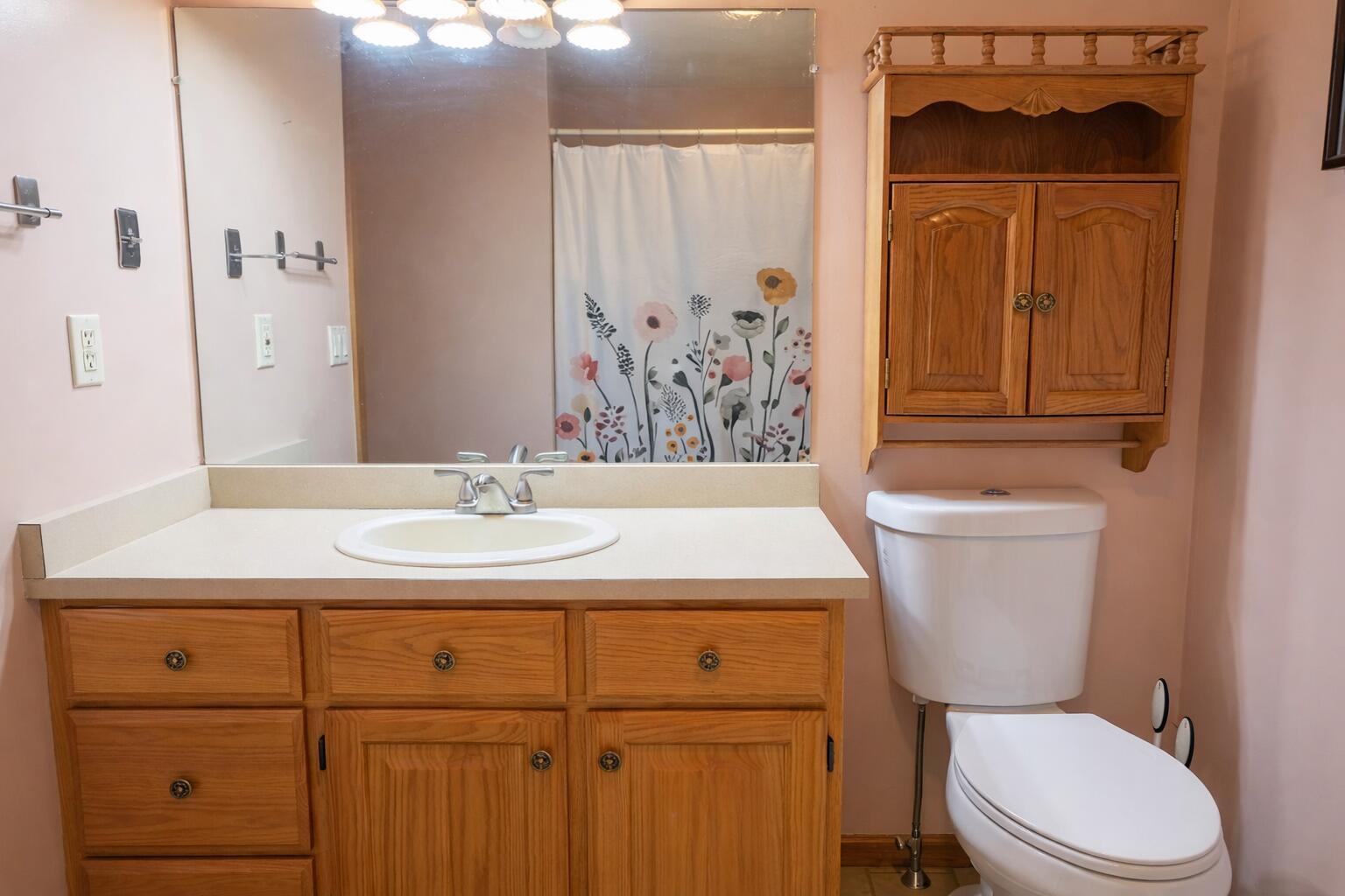 11 Kensington Terrace, Lewiston, ME, 04240