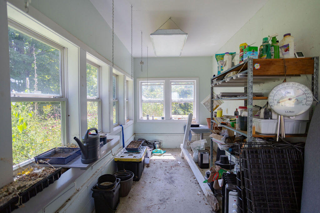 72 Main Street, Peru, ME, 04290