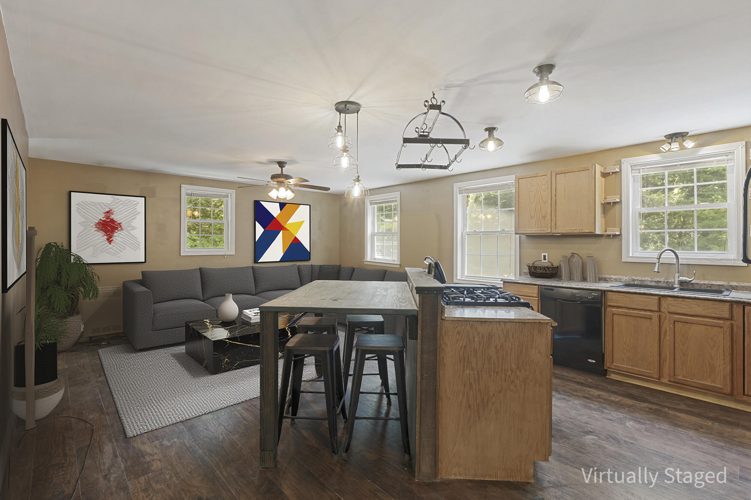 96_taylor_woods-staged-14