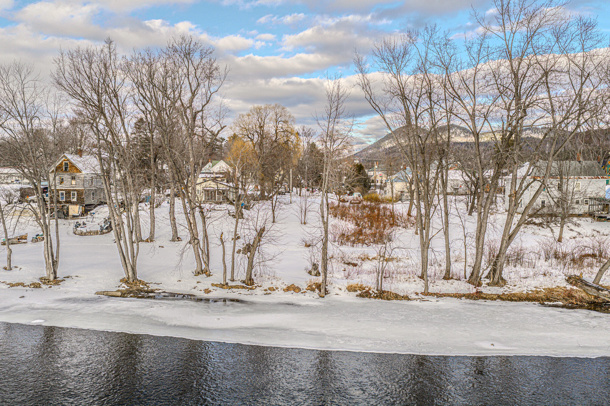 19 Main Street, Dixfield, ME, 04224