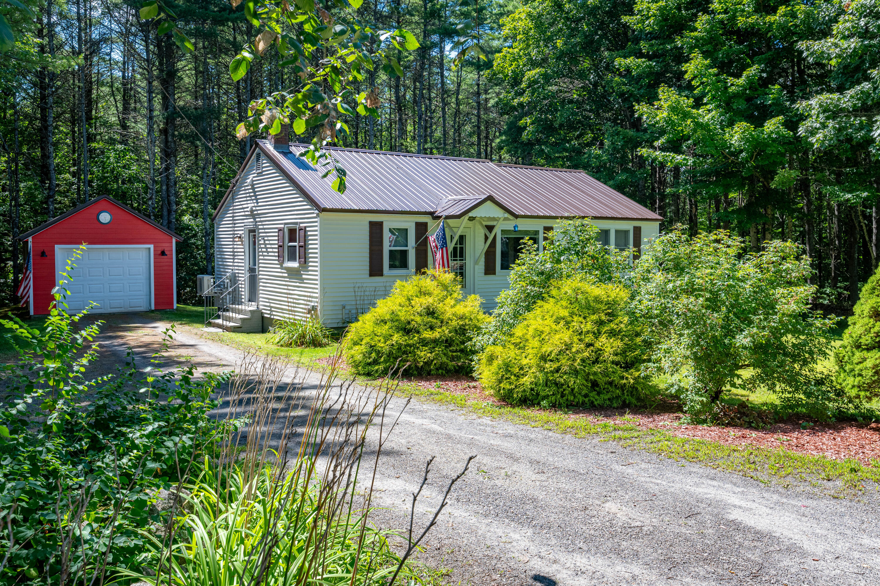 Photo of 198 Hancock Pond Road Sebago ME 04029