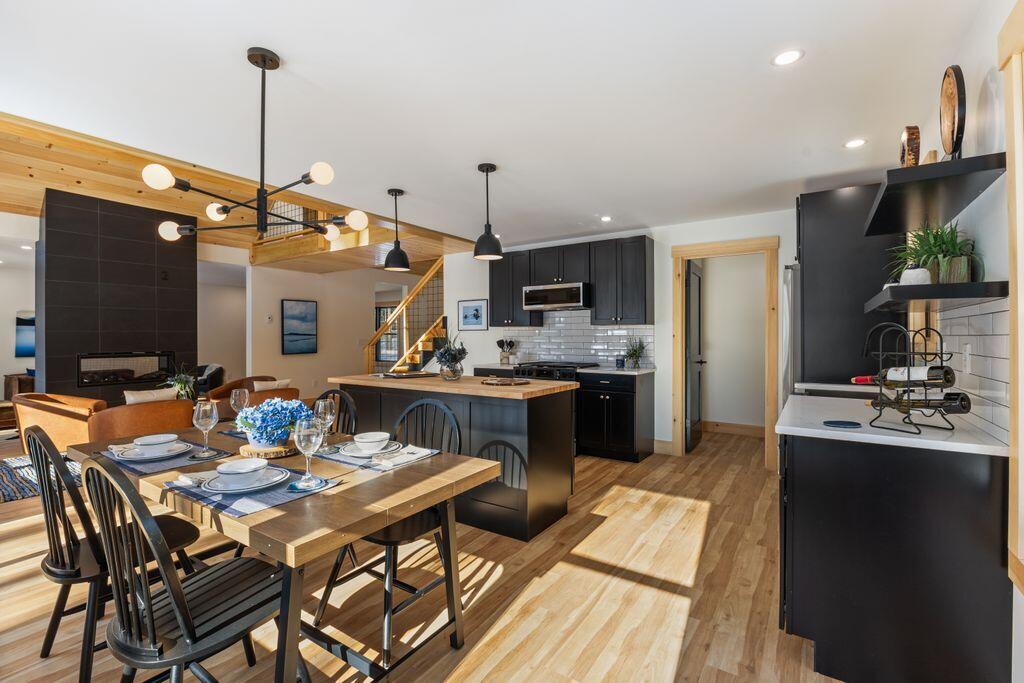 62 East Point Way, Norway, ME, 04268