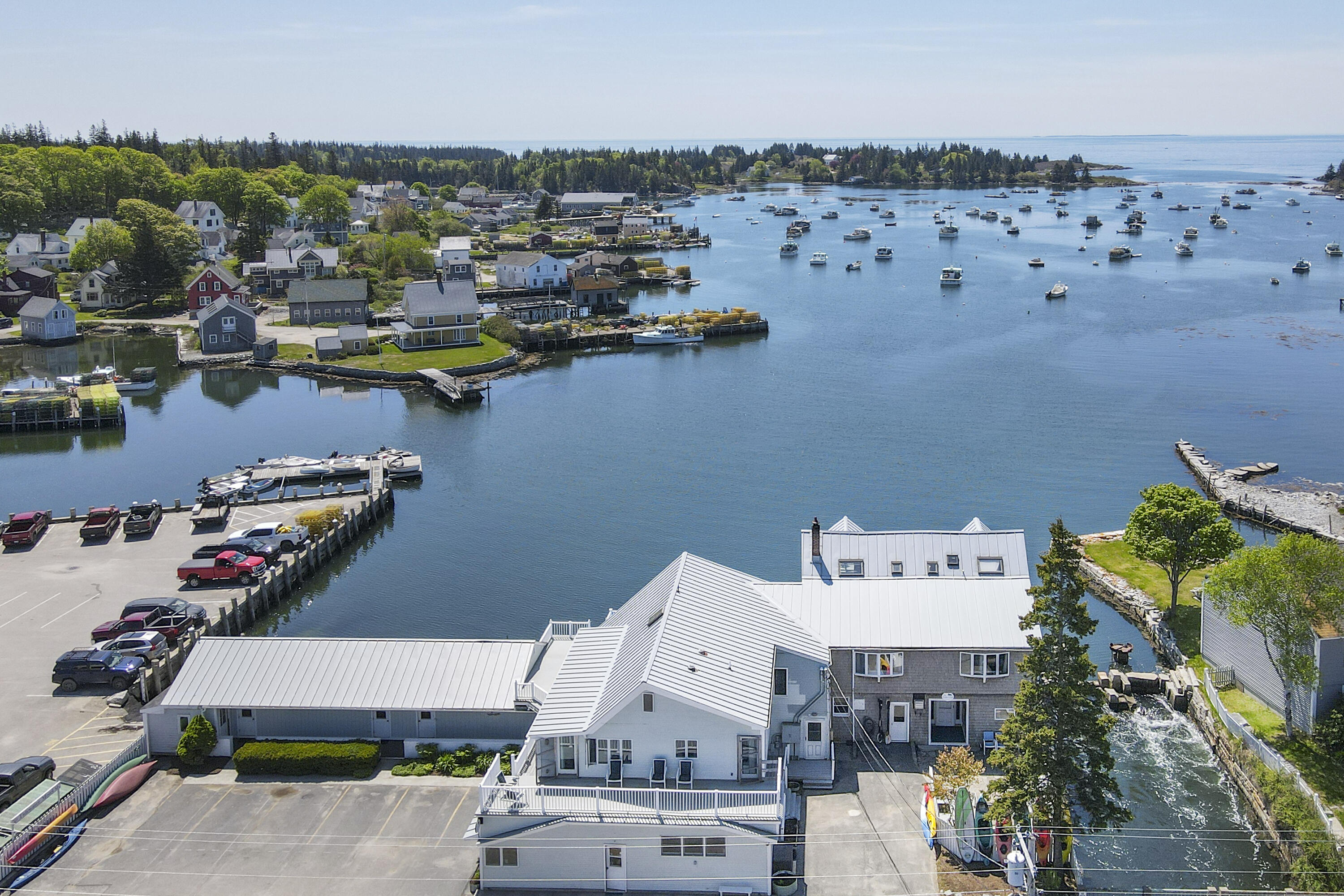 15 Main Street, Vinalhaven, ME, 04863