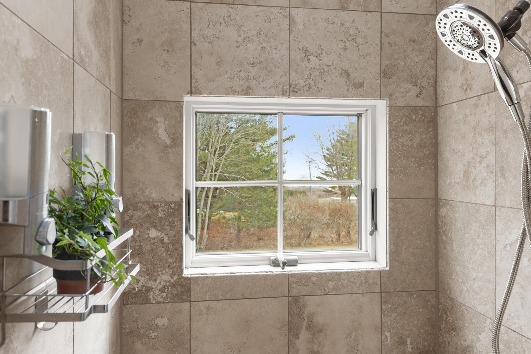 12 Kings Road, York, ME, 03909