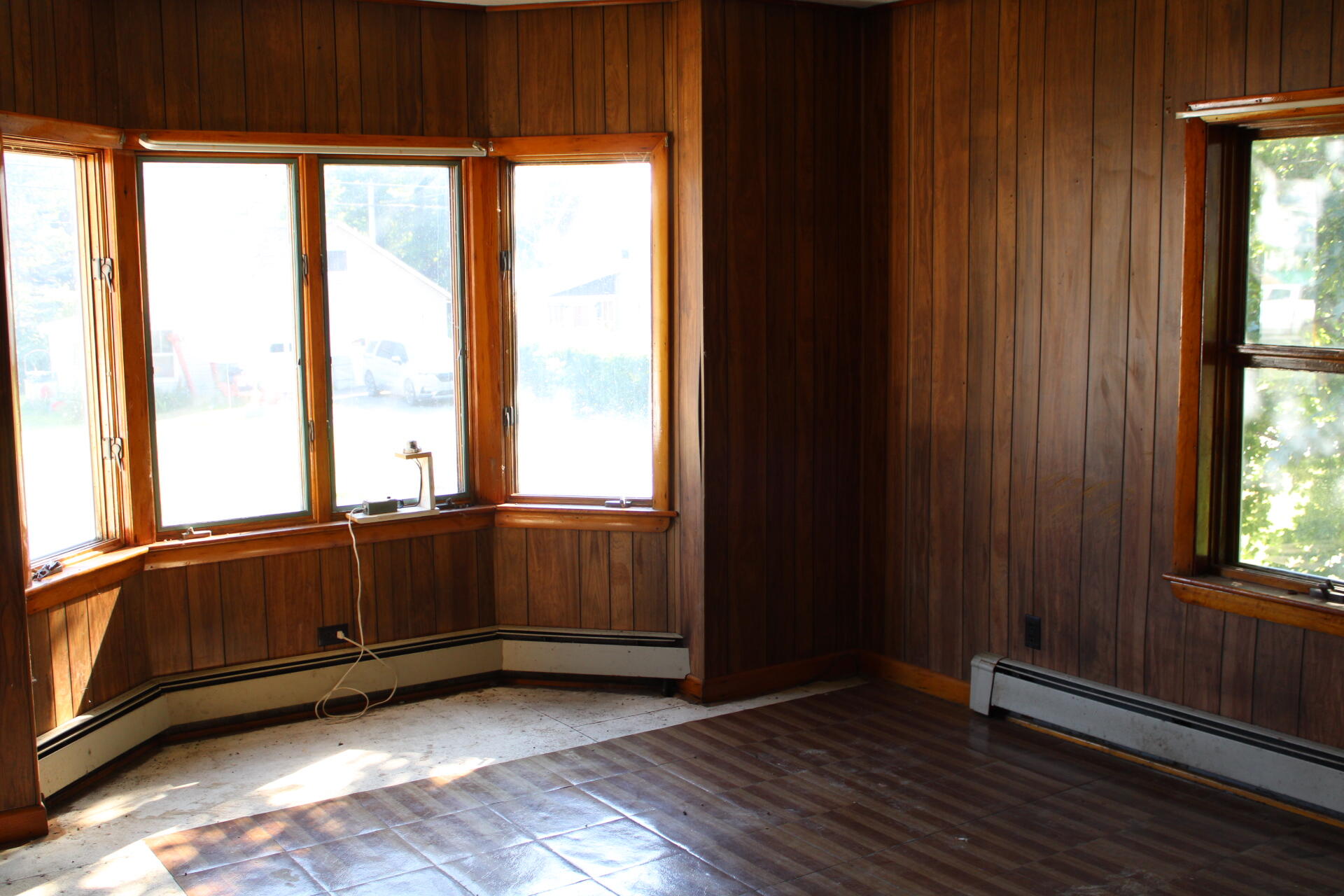 12 Jones Street, Madison, ME, 04950