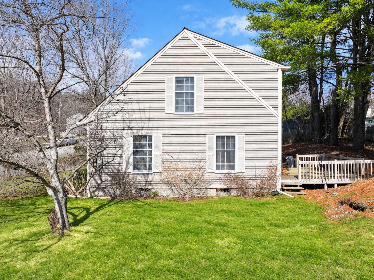 11 Kensington Terrace, Lewiston, ME, 04240