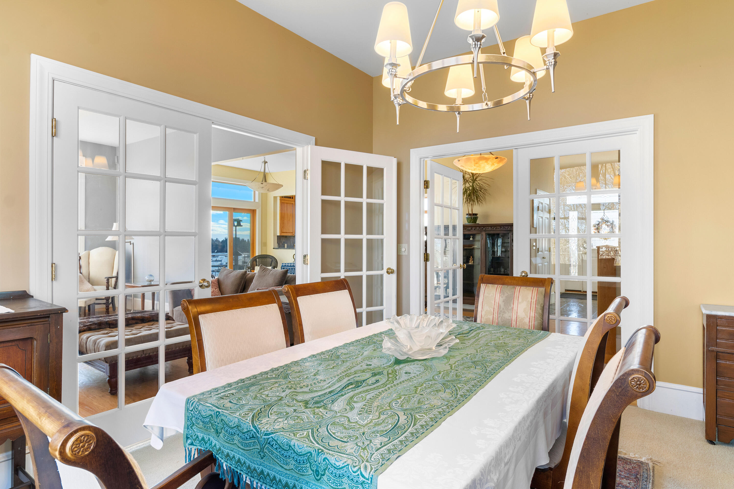 38 W. Main W Main Street, Vinalhaven, ME, 04863