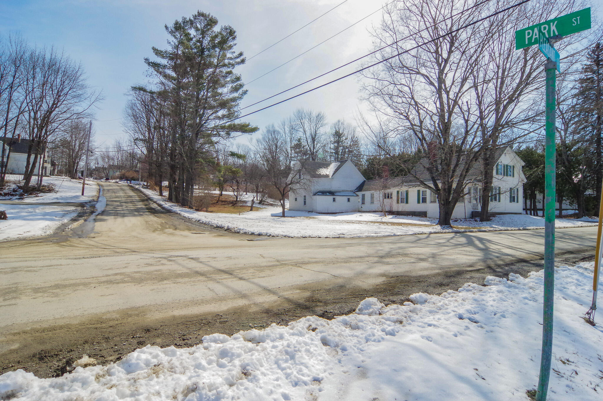 61 Pleasant Street, Dexter, ME, 04930