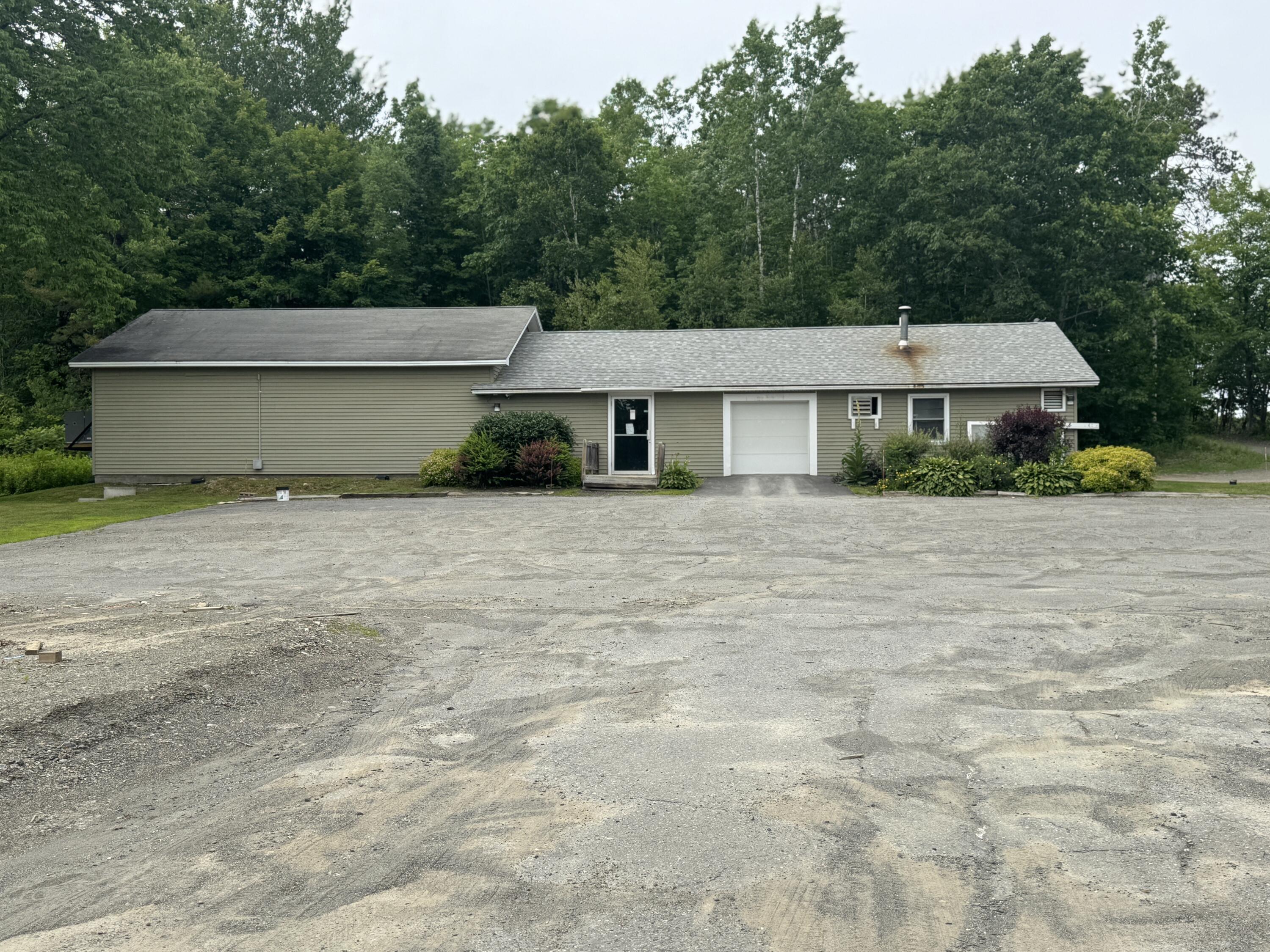 1225 W Main Street, Dover-foxcroft, ME, 04426
