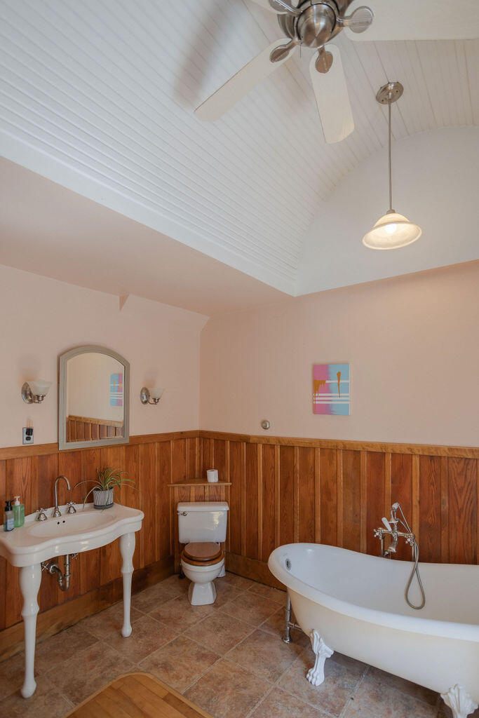 72 Main Street, Peru, ME, 04290