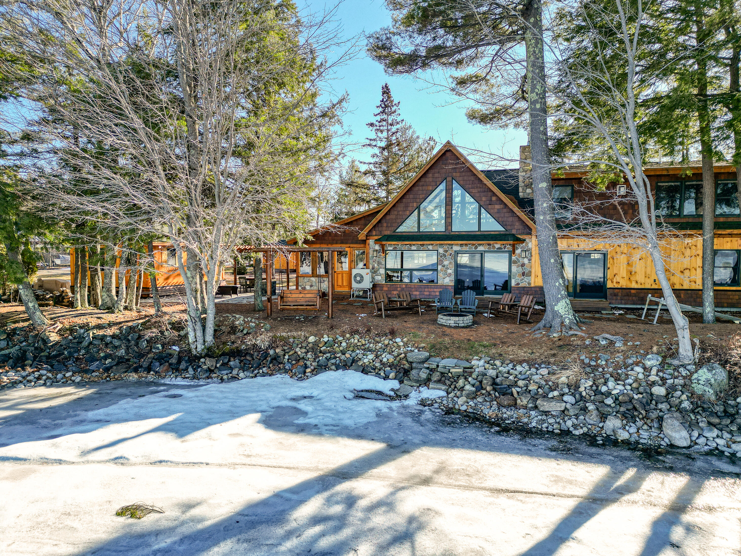 99 Abena Shores, Belgrade, ME, 04917