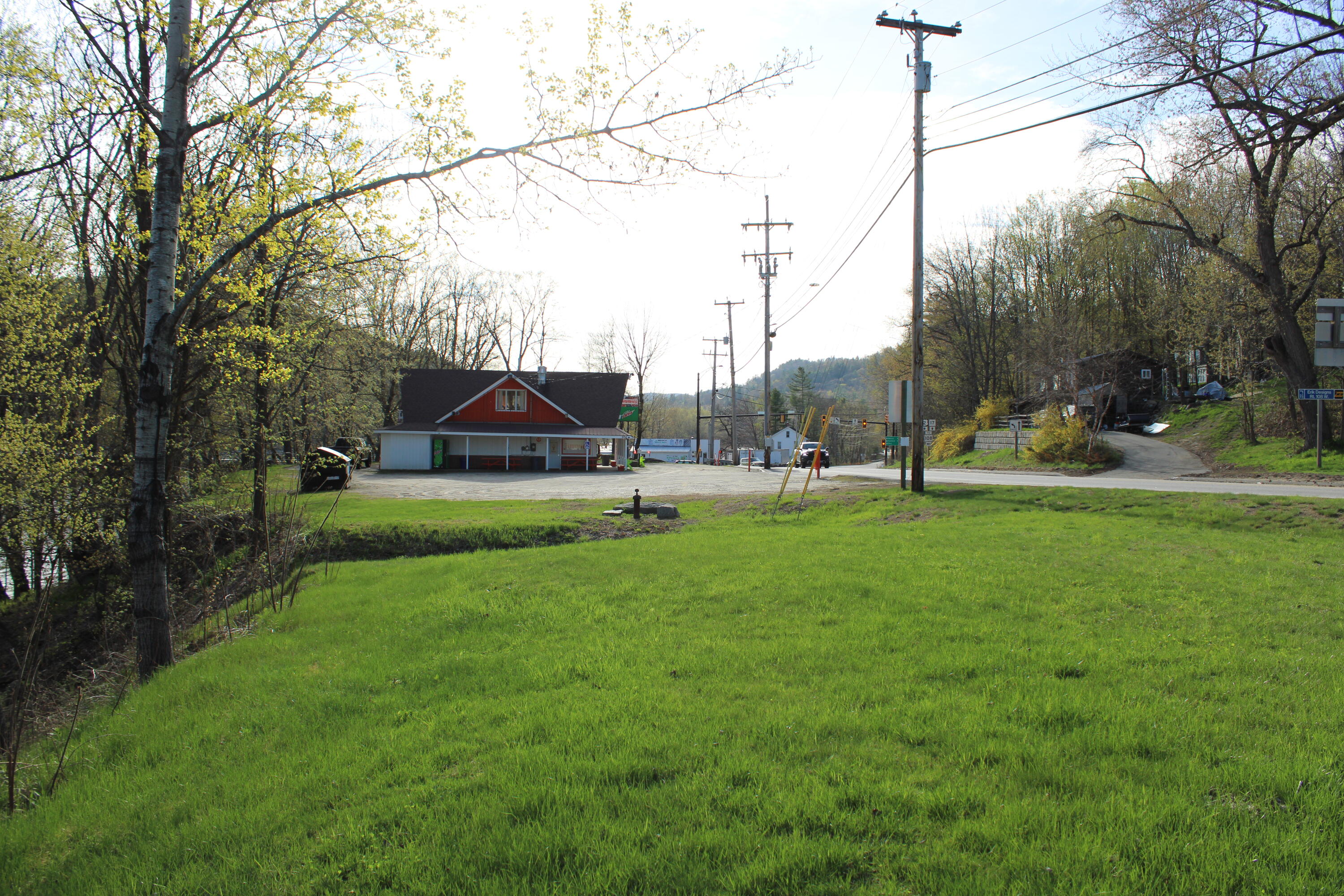 856 River Road, Mexico, ME, 04257