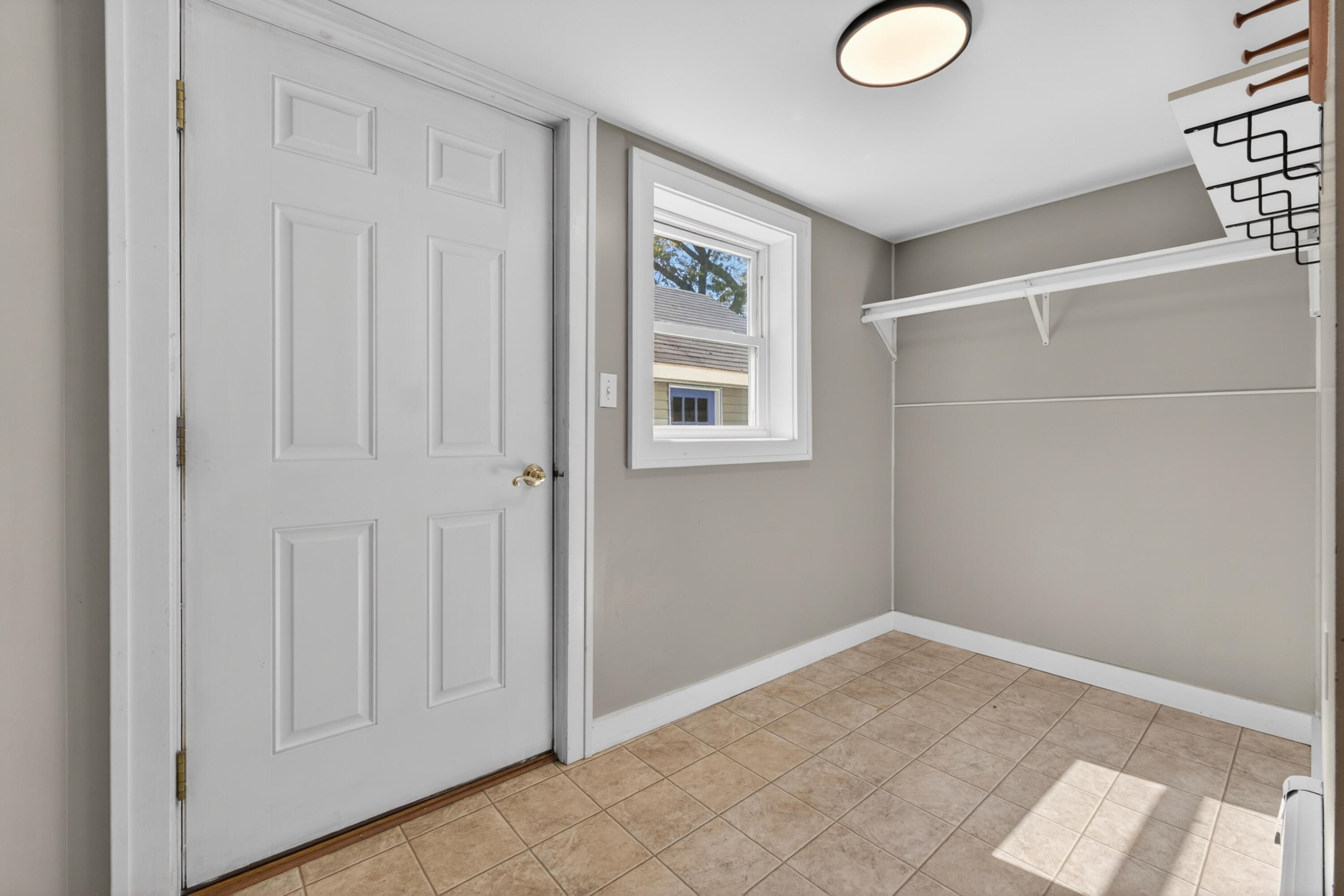 95 Walker Road_0114