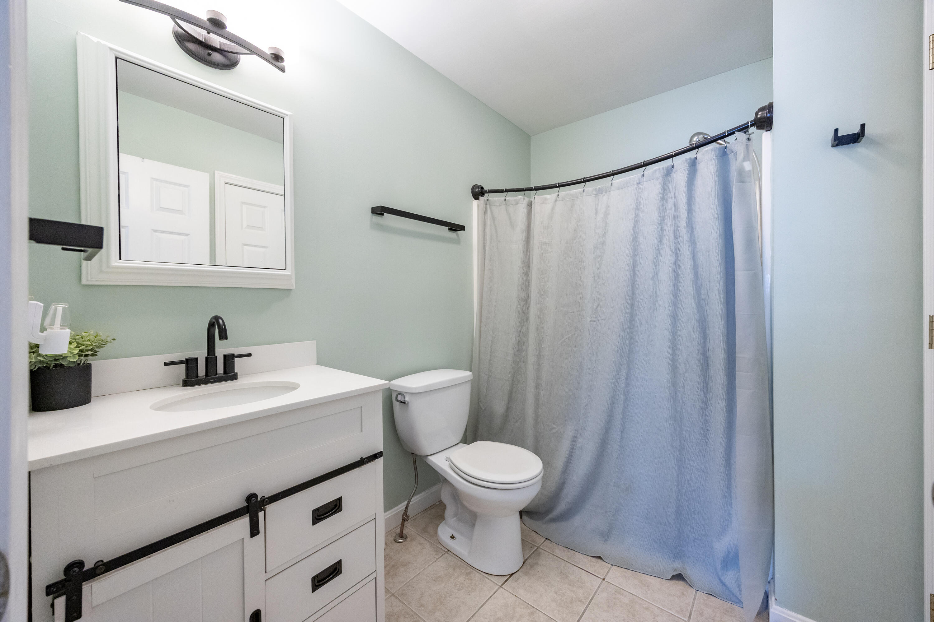 14 Ledges Court UNIT 14, Lewiston, ME, 04240