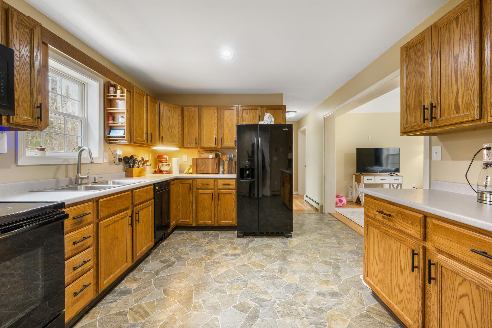 203 Clark Hill Road, Holden, ME, 04429