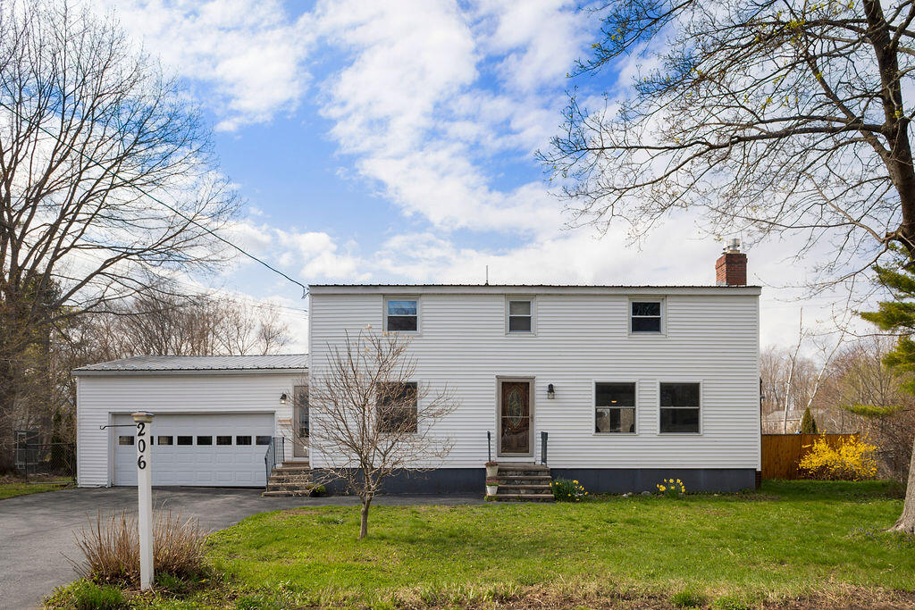 420 Foss Road, Limerick, ME, 04048
