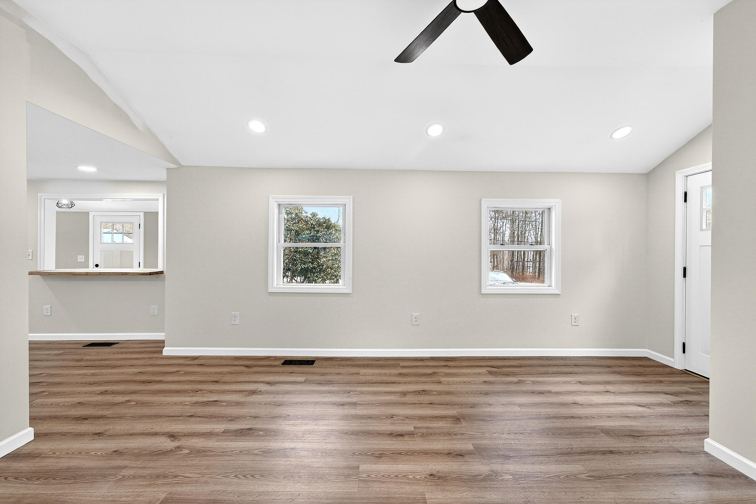 548 North Road, Mount Vernon, ME, 04352