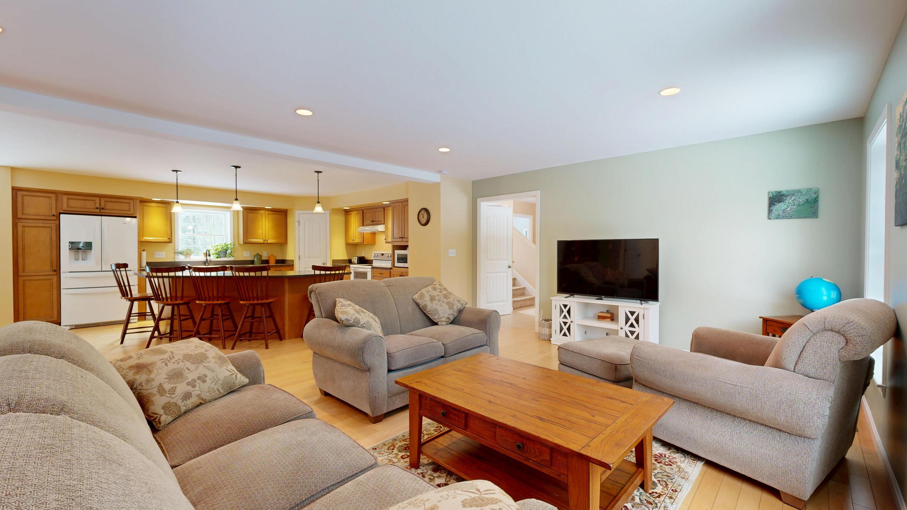 141 Bradbury Road, Lewiston, ME, 04240