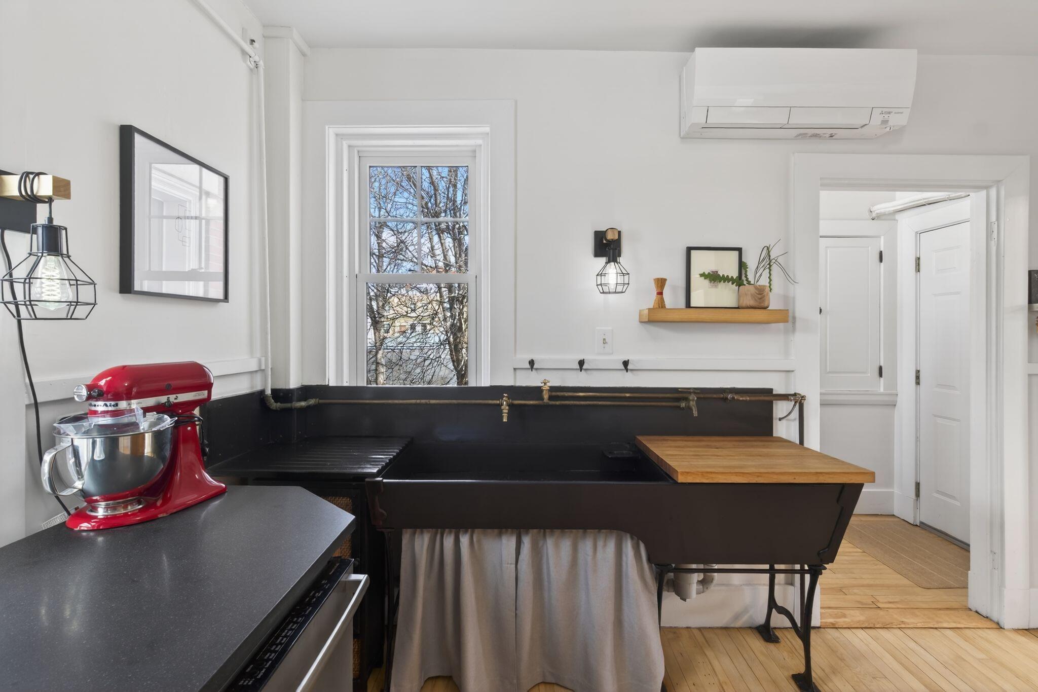 135 Brackett Street UNIT 7, Portland, ME, 04102