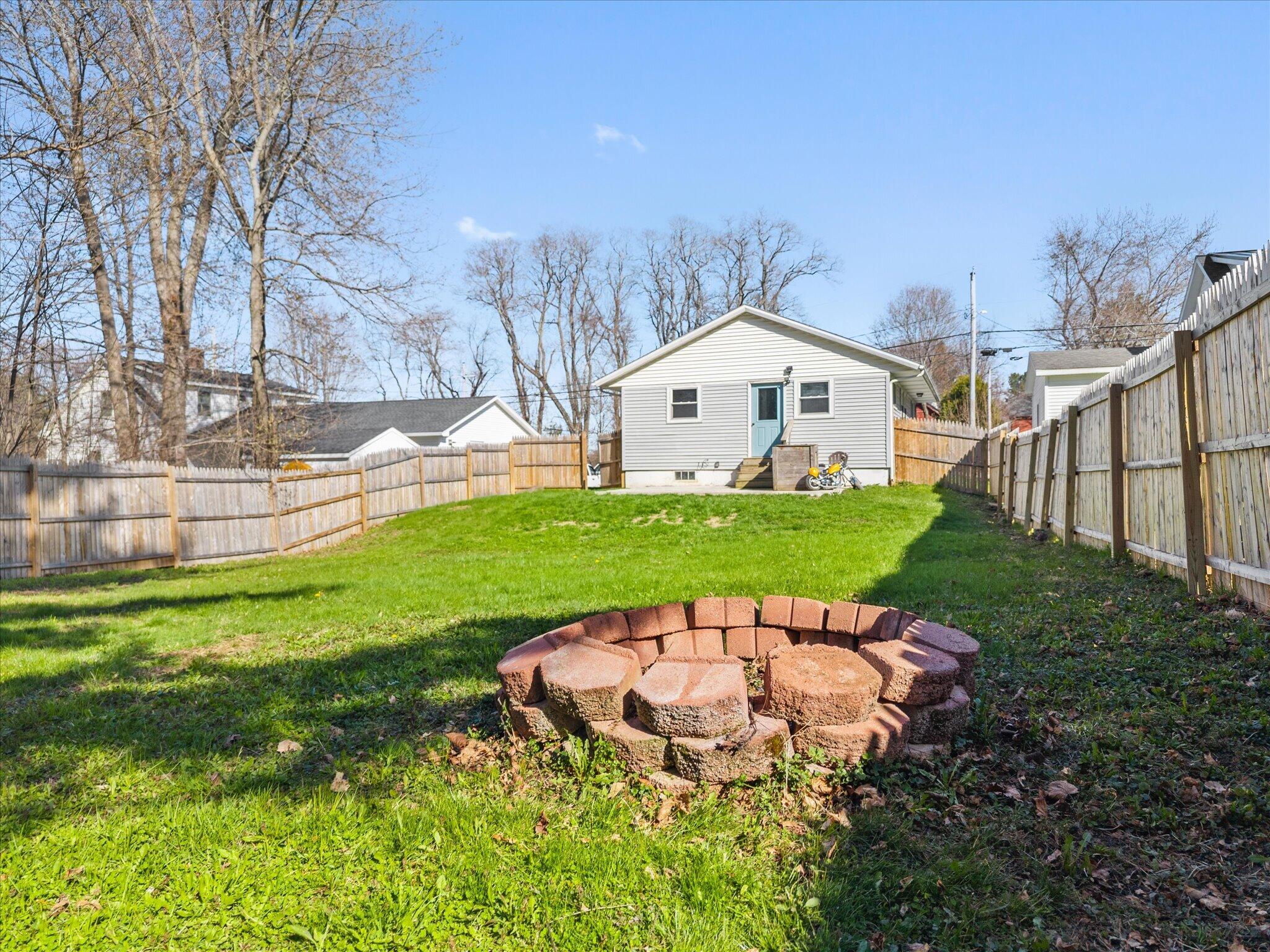 11 Westland Street, Bangor, ME, 04401